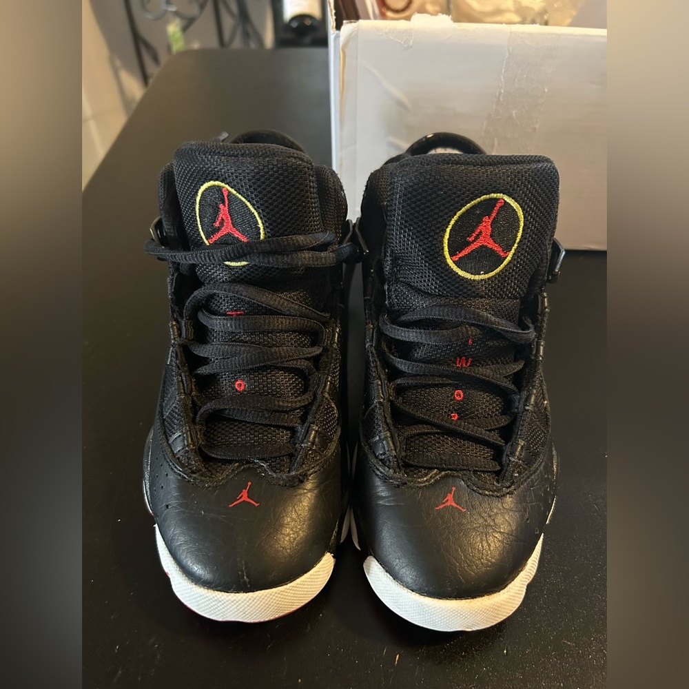 Boys Jordan